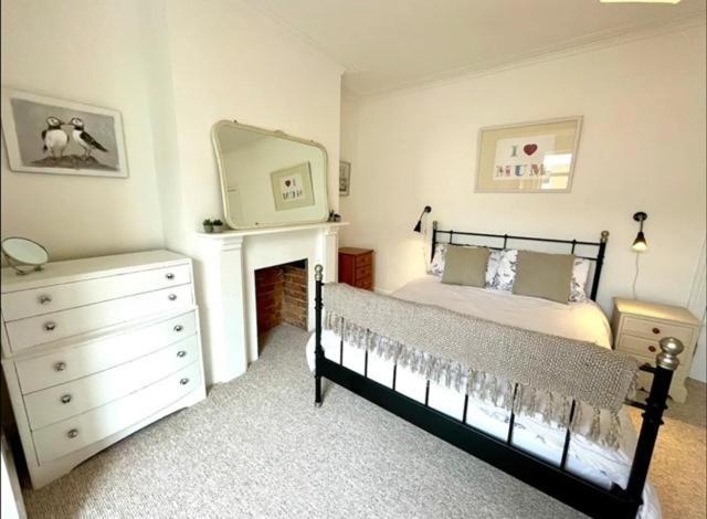 *Family Home In Mumbles. Close To The Beach* Exterior foto