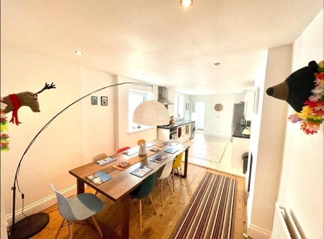 *Family Home In Mumbles. Close To The Beach* Exterior foto